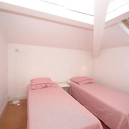 Σπίτι διακοπών Lavish In Tropez Near *